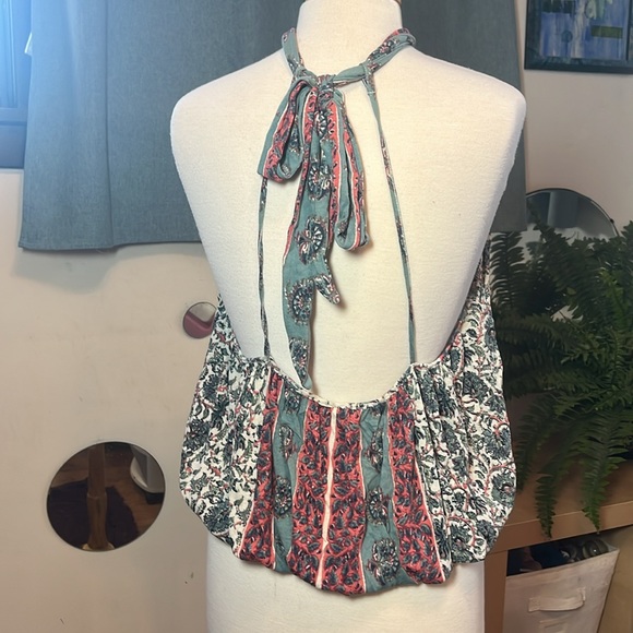 Strappy boho Tank - Picture 3 of 5